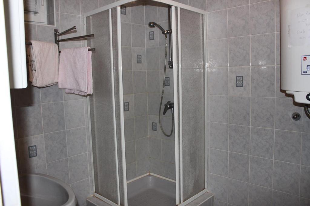 Orwa Apartmanok - Fenyofa Koez Zalakaros Chambre photo